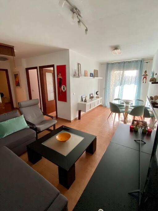 Coqueto Apartamento Para 4 Personas En Tarifa Exterior foto